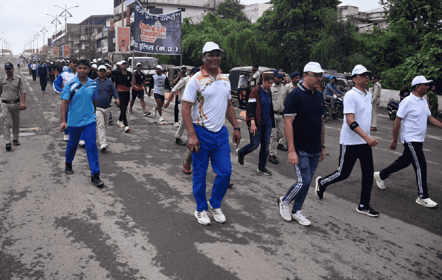 रीवा पुलिस ने नशा के खिलाफ किया जागरूक, अधिकारियों ने कहा नशे से दूरी है जरूरी