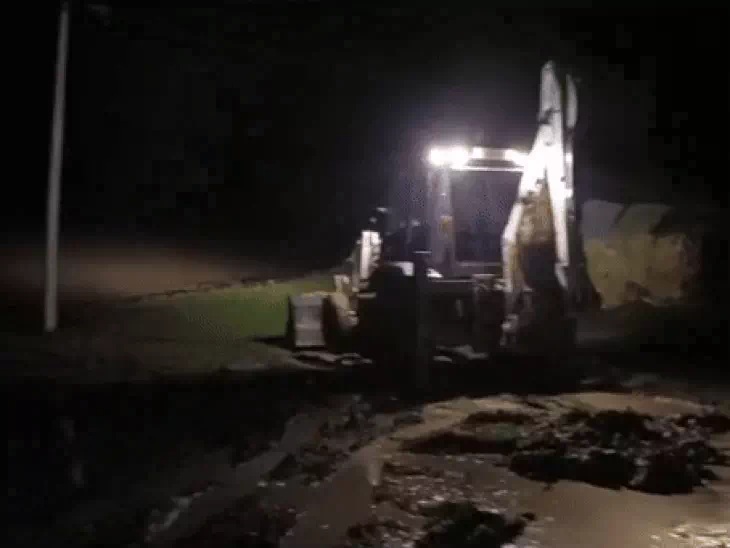 Two friends drowned in borewell pit in Satna