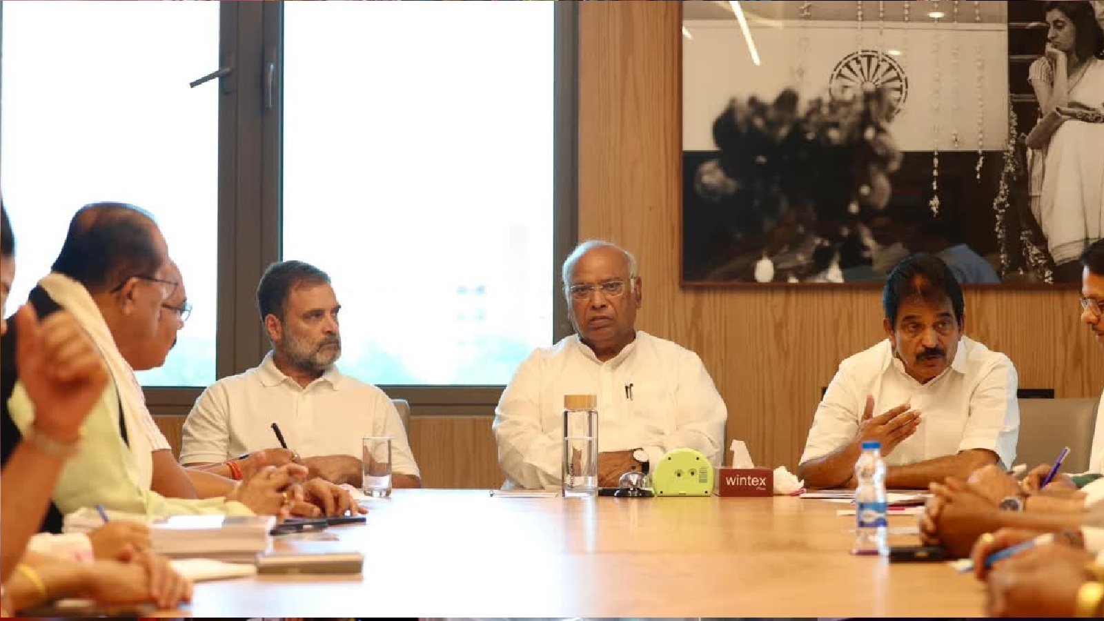 मानसून सत्र से पहले सर्वदलीय बैठक, विपक्ष उठाएगा पाहलगाम का मुद्दा
