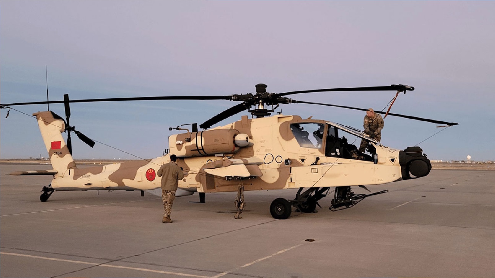 Indian Army की ताकत में इजाफा: अमेरिका से तीन Apache Attack Helicopters भारत पहुंचे, पाकिस्तान सीमा पर होंगे तैनात