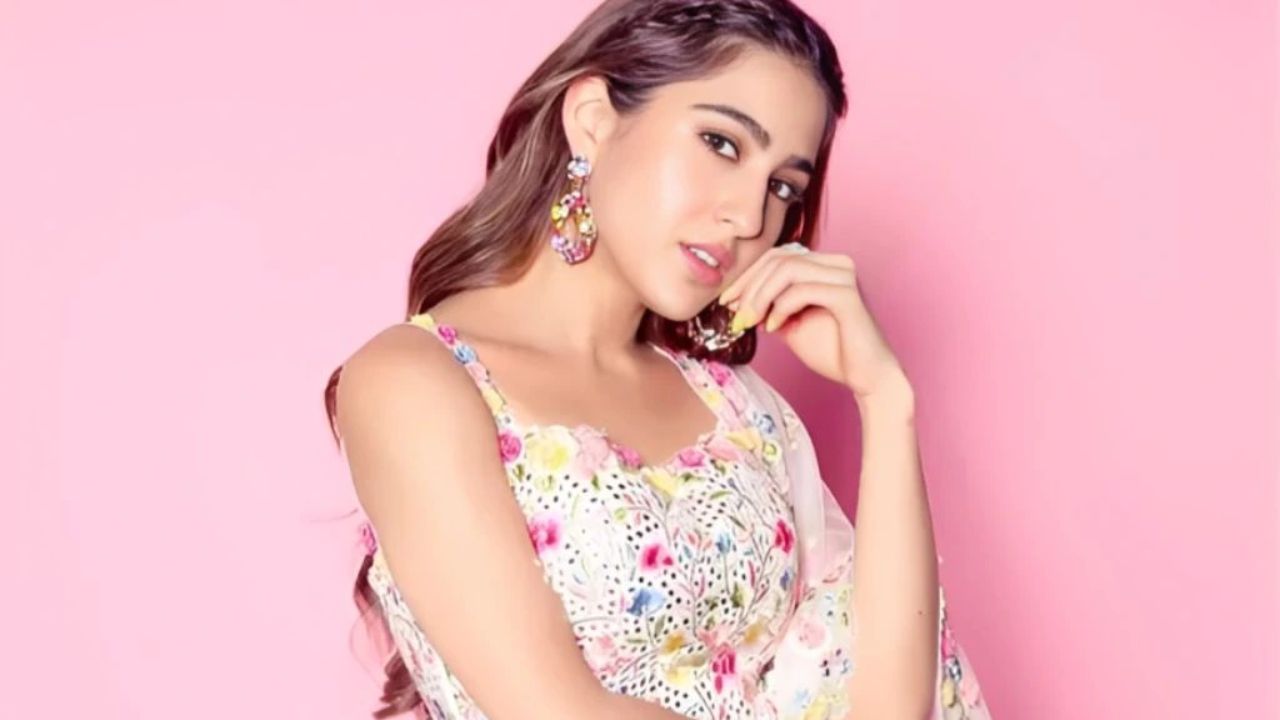 Sara Ali Khan Net Worth