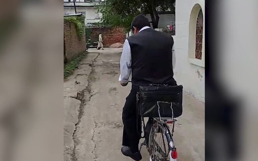 Advocates for environmental protection in Rewa will reach court on bicycle every Tuesday.