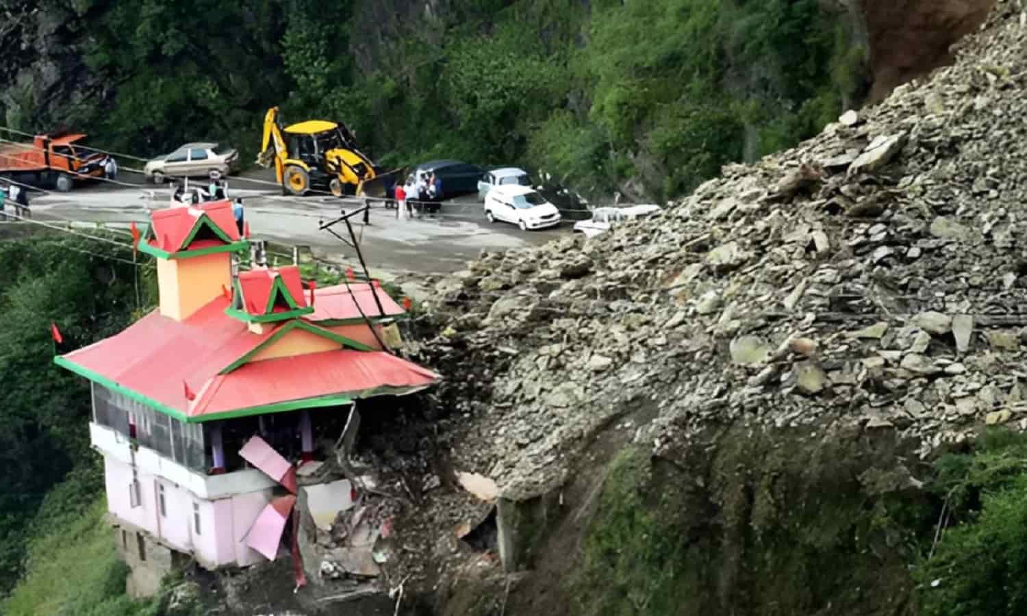 Reasi District में Landslide और बादल फटने से सात लोगों की मौत, राहत कार्य जारी