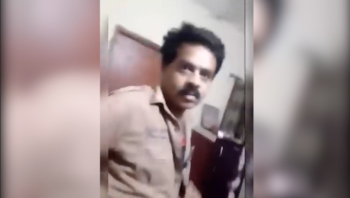 OBC leader caught with girlfriend in Rewa