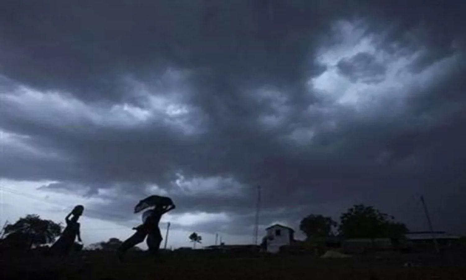 MP Weather Update: एमपी वाले अगले तीन दिन सतर्क रहें, 10 जिलों में रेड अलर्ट जारी है
