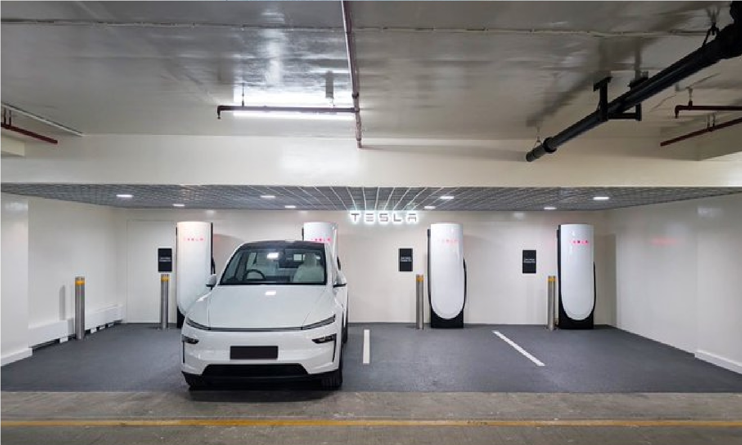Tesla India Supercharging Station: टेस्ला ने इस शहर में शुरू किया भारत का पहला सुपरचार्जिंग स्टेशन