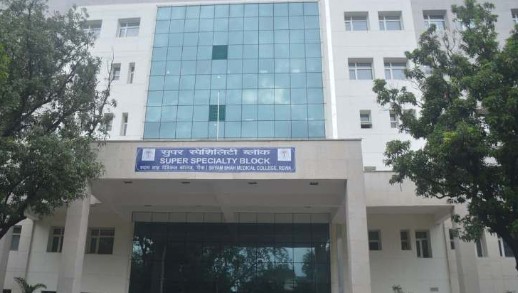 Crisis deepens in Super Specialty Hospital Rewa