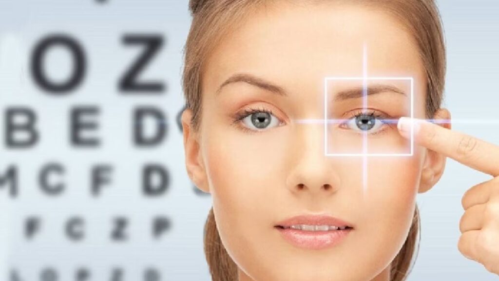 Ankhon Ki Roshni Badhane Ke Upay