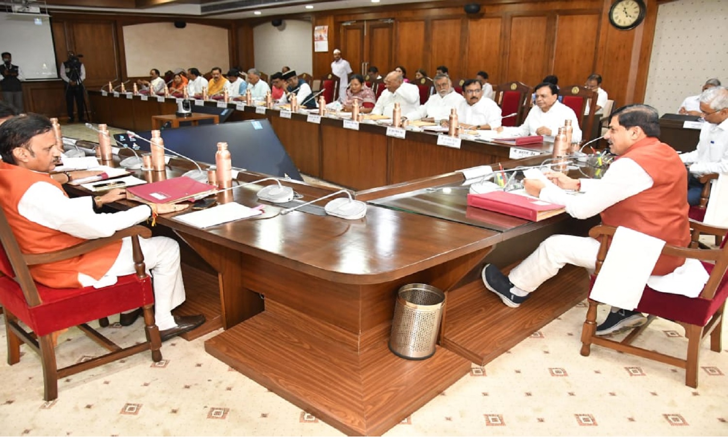 MP Cabinet news