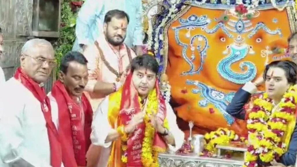 Mahaaryaman Sindhiya was elected President of MPCA