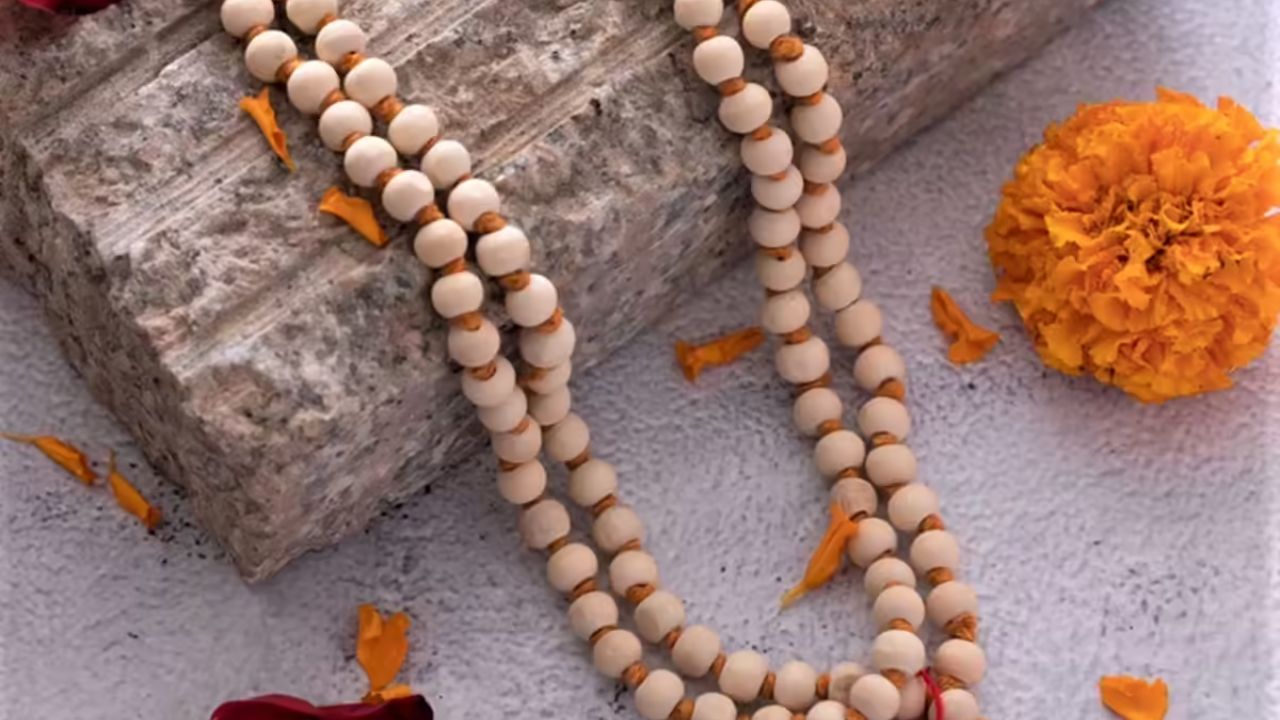 Tulsi Mala Upay