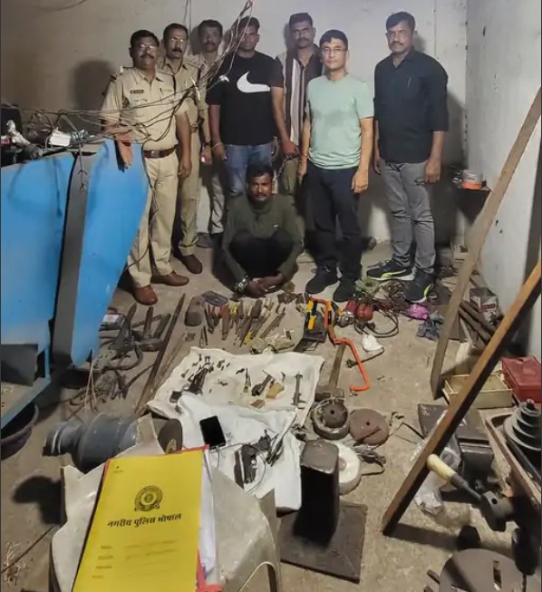 Inter-state illegal arms racket exposed in Tikamgarh district