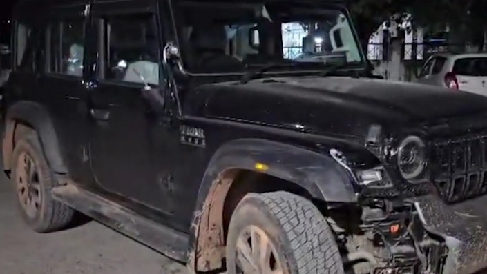 A family returning from a birthday party was hit by a Thar in Rewa