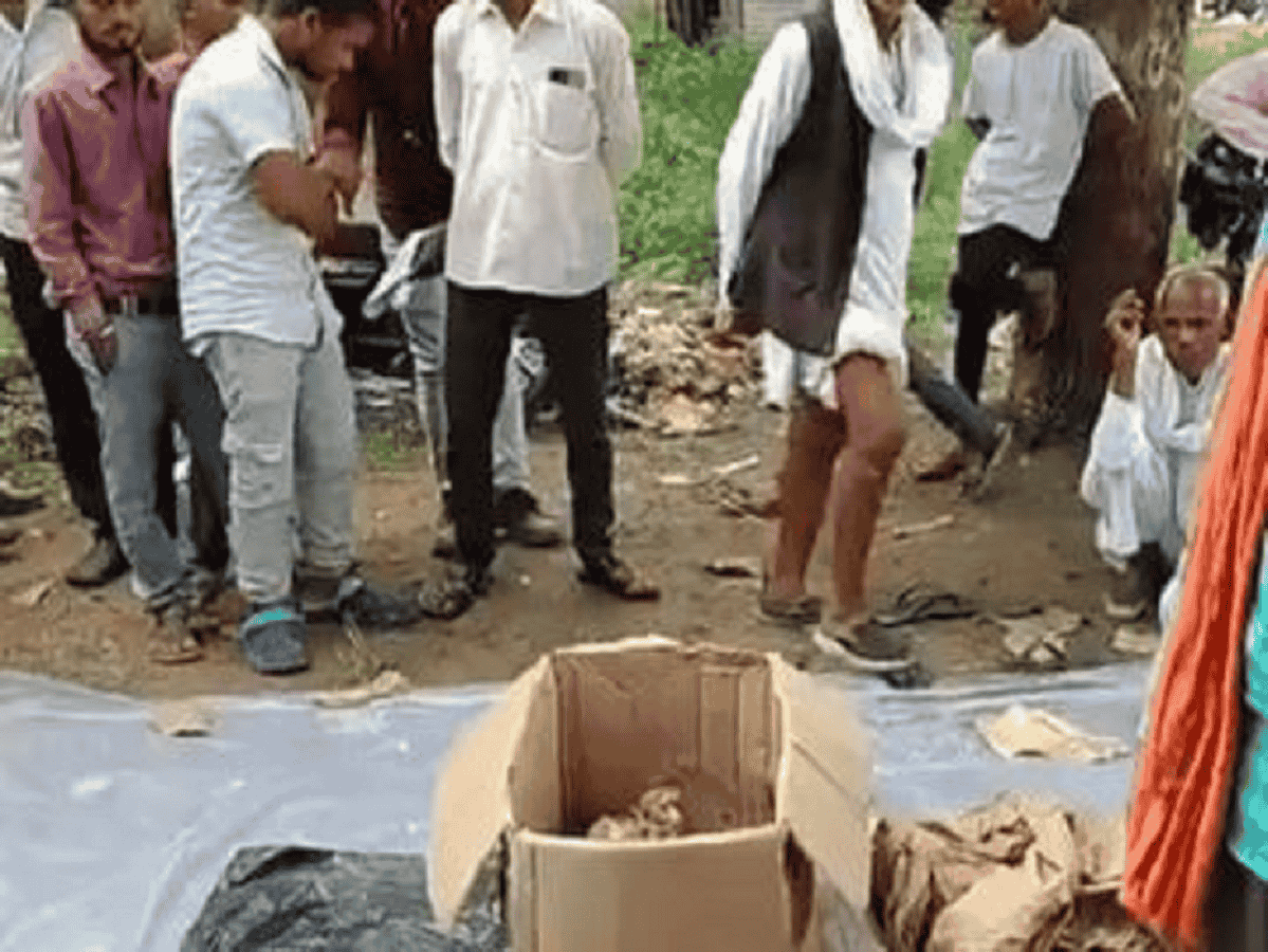 सिंगरौली जिले के थाना में मृतक का कंकाल रख दिए परिजन, पुलिस में मची खलबली