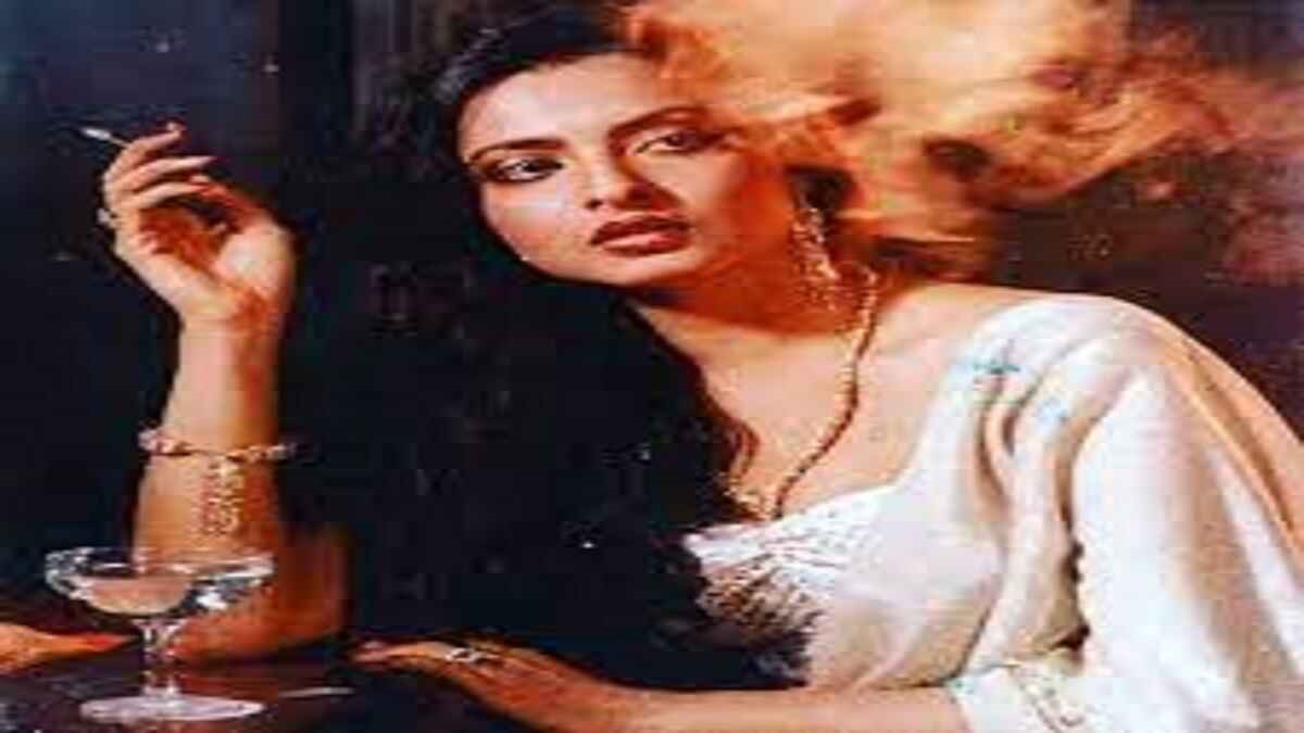 REKHA (1)