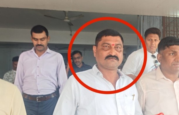 रीवा लोकायुक्त ने शहडोल में ASI को ₹3000 की रिश्वत लेते रंगे हाथों दबोचा, नपा कर्मचारी भी गिरफ्तार