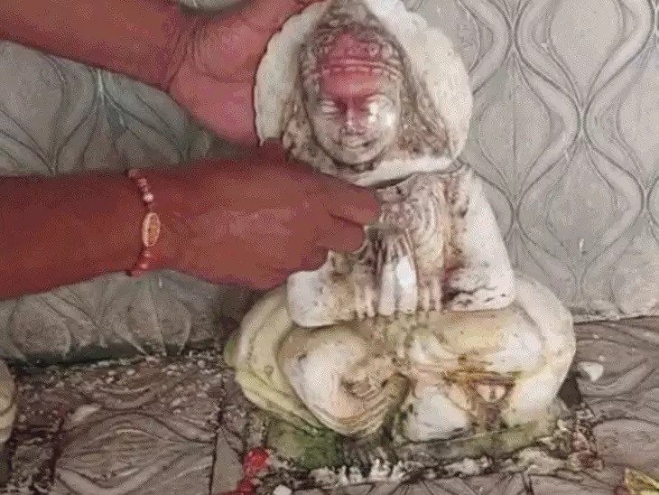 Attack on the ancient Mata Temple in Mangawan Rewa