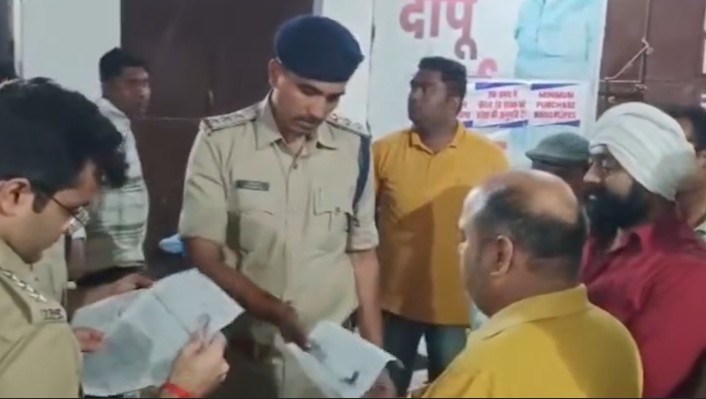 Major police action on firecracker warehouse in Rewa