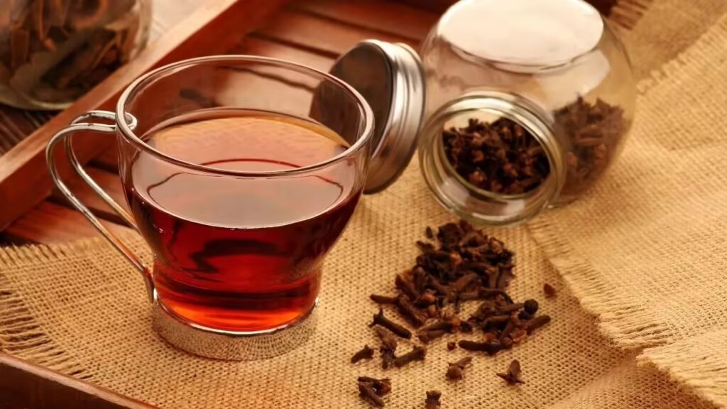 Clove Water Benefits