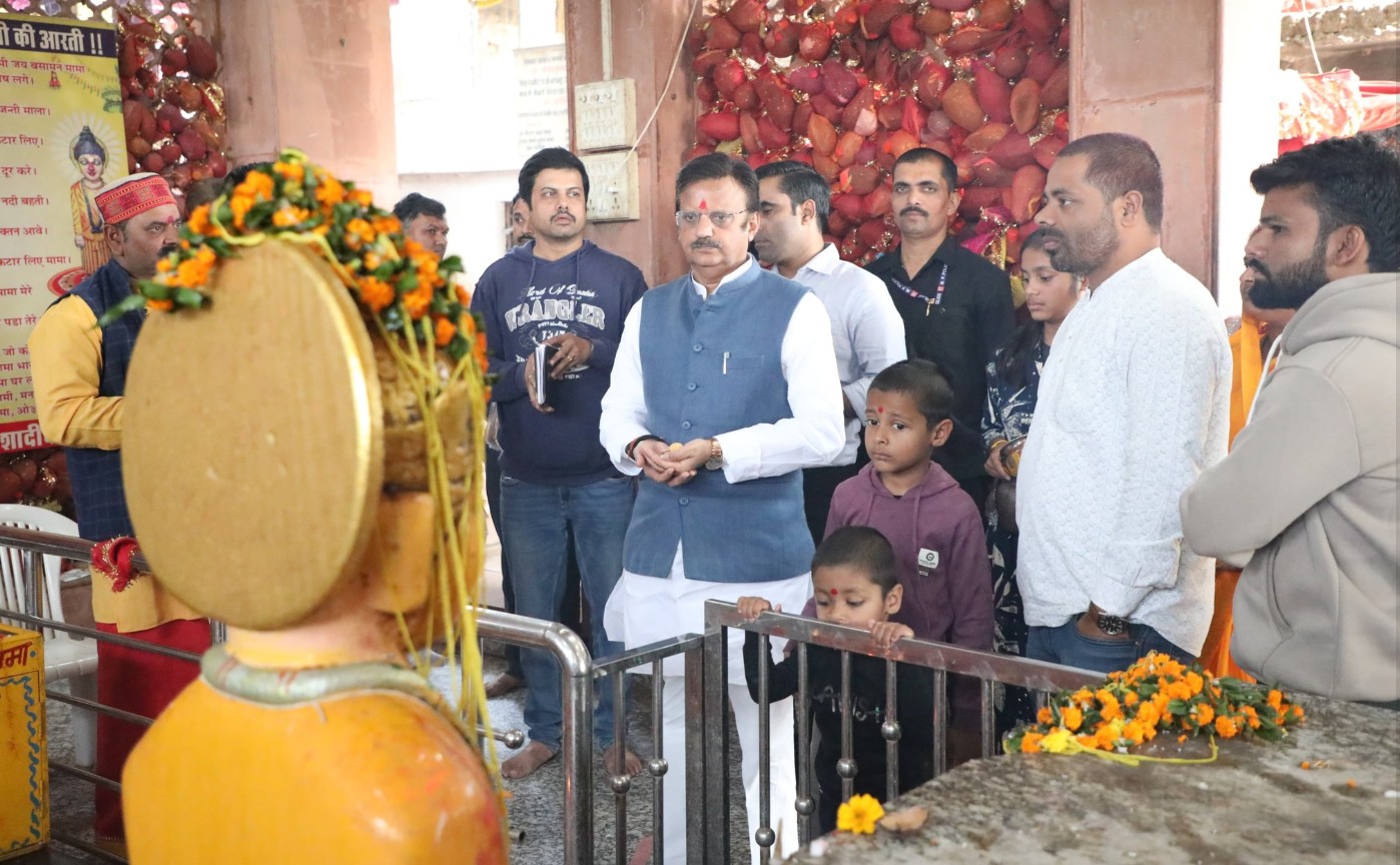 रीवा में डिप्टी सीएम ने बसामन मामा गौवंश विहार में व्यवस्थाओं को बेहतर बनाने के दिए निर्देश