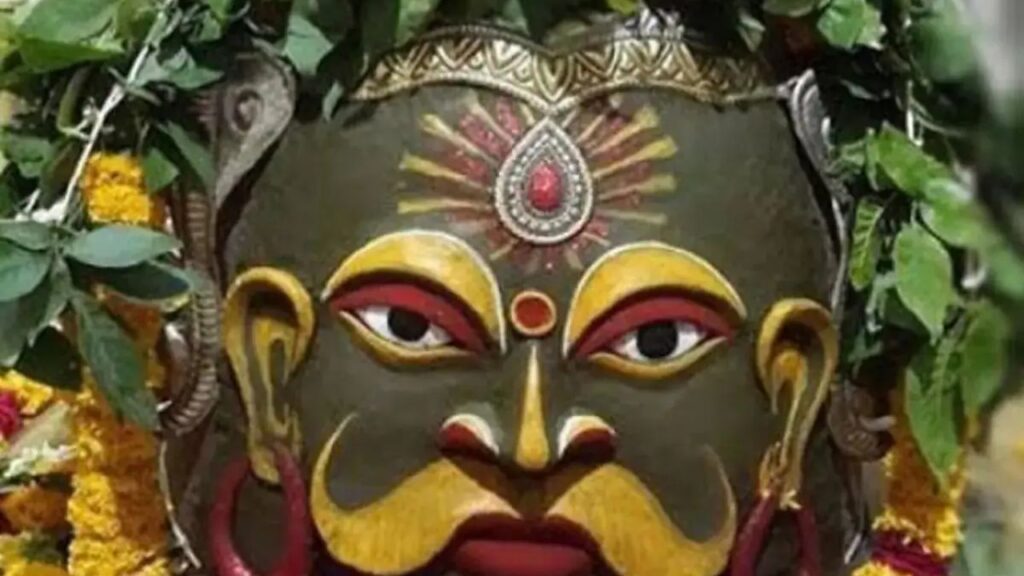 Kal Bhairav Ashtami 2025 Puja Aur Upay