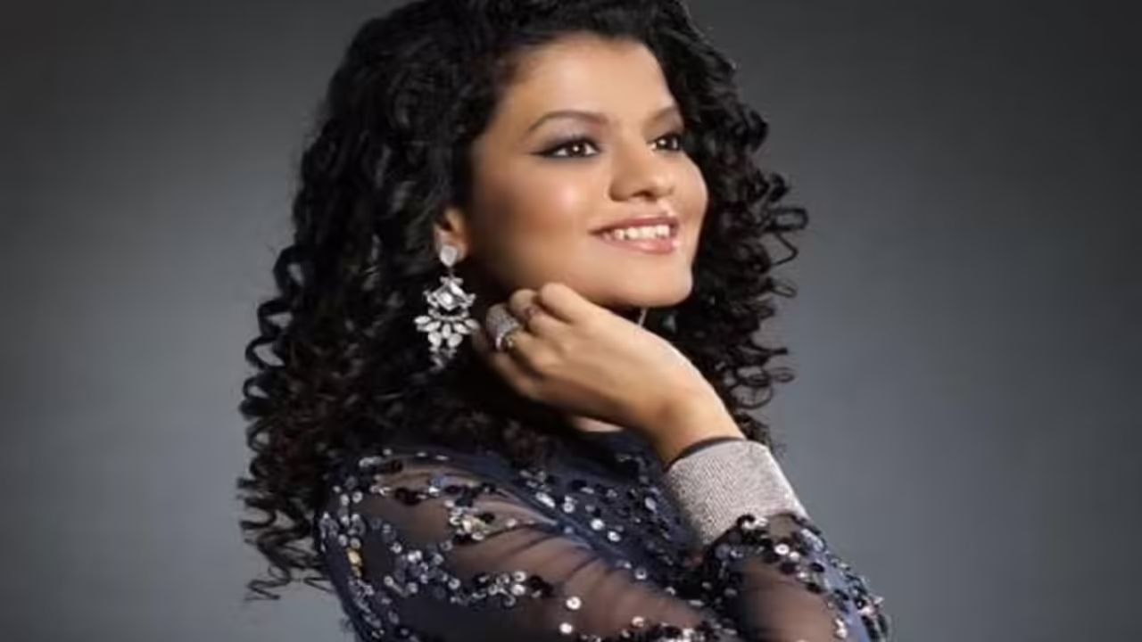 Palak Muchhal Net Worth Lifestyle