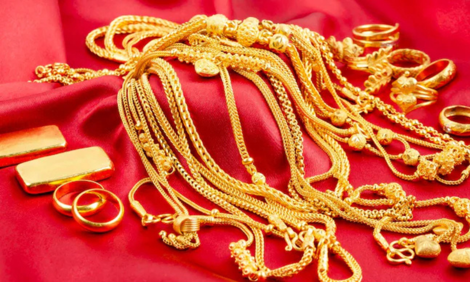 Gold Silver Price: चांदी दो हजार रुपए उछली, सोने के रेट में भी इज़ाफ़ा, जाने क्या है आज का भाव?