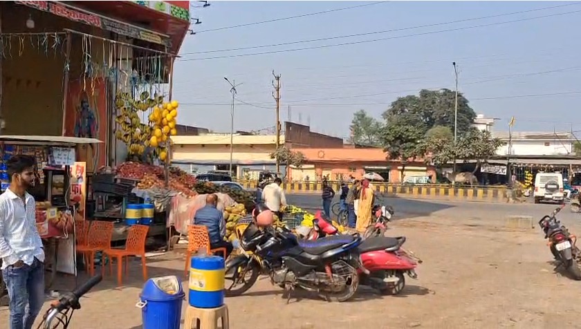 नगर निगम आयुक्त की सख्ती बेअसर, अतिक्रमण दस्ते ने अनदेखा किया फरमान, सड़कें जाम की जद में