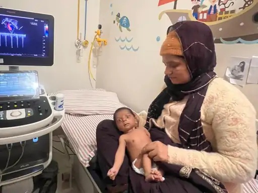 An innocent child suffering from heart disease was airlifted from Rewa to Mumbai