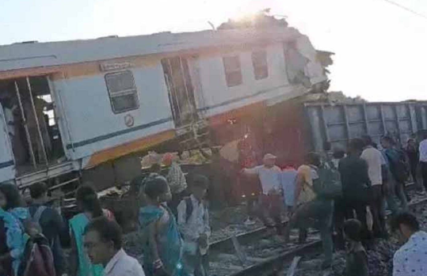 छत्तीसगढ़ में बड़ा रेल हादसा, 10 लोगो की मौत, दर्जनों घायल