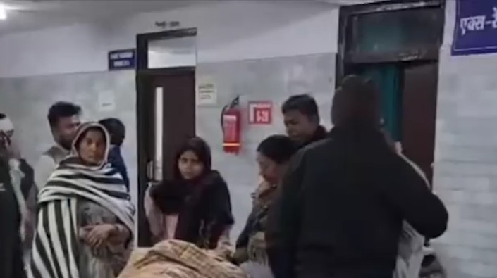 Rewa News: पुराना केस वापस न लेने पर शिक्षक पर जानलेवा हमला, हालत गंभीर