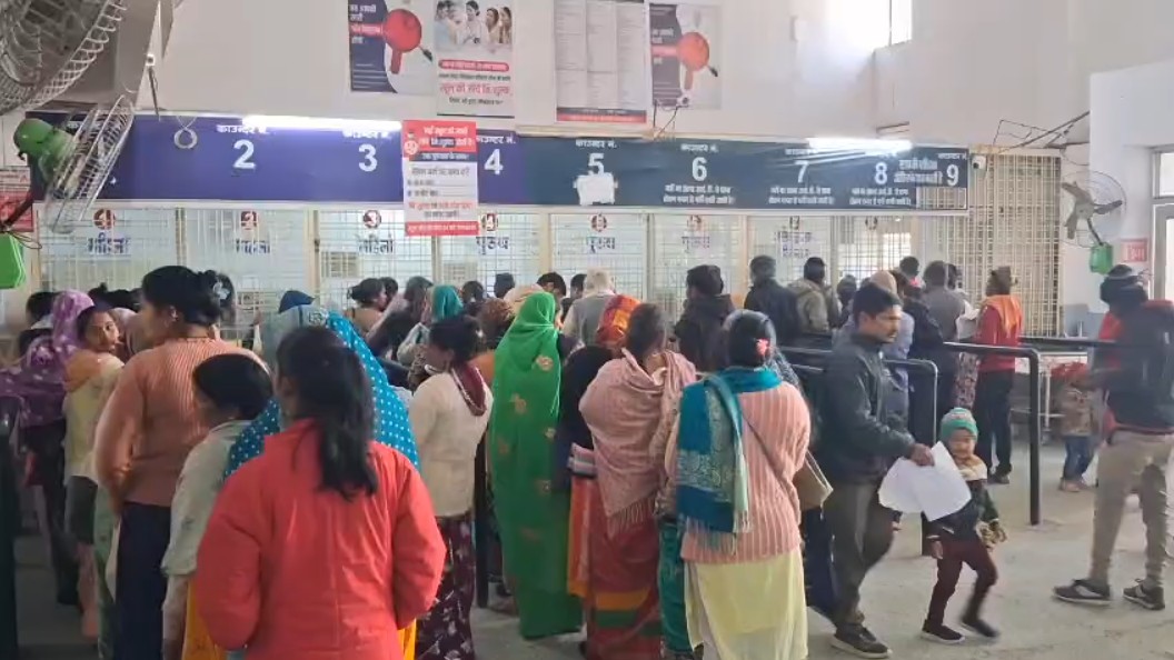 Strike ends after salary payment in SGMH Rewa