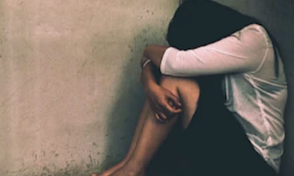 MP शादी का झांसा दुष्कर्म केस आरोपी फरार पुलिस जांच