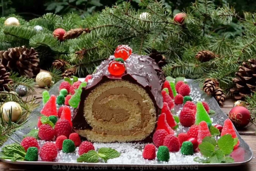 Buche de Noel Yule Log Cake Christmas Traditional Recipe