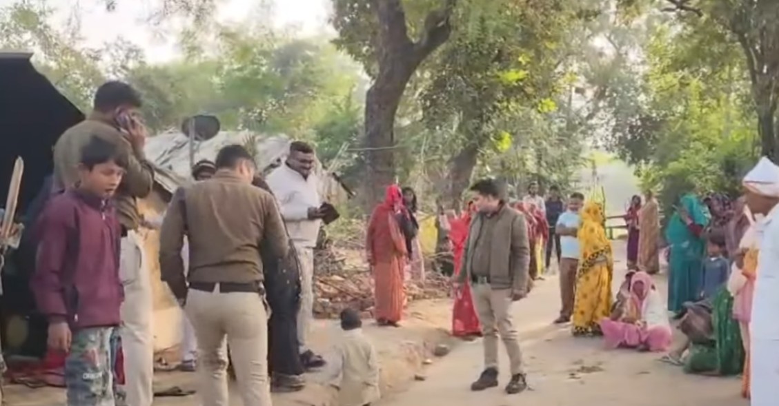 रीवा में बहू के साथ शराब पी रहे ससुर की नाती ने डंडों से पीट-पीटकर हत्या कर दी, आरोपी फरार