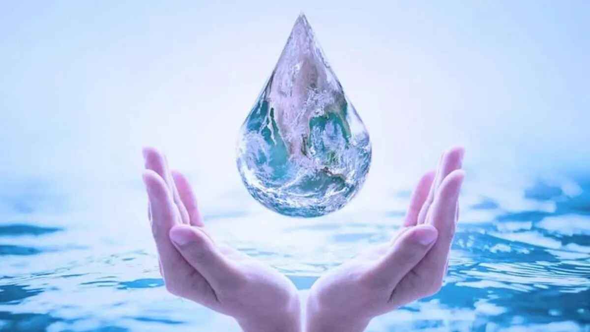 विनम्रता की तुलना पानी से क्यों की है हमारे संतों ने !