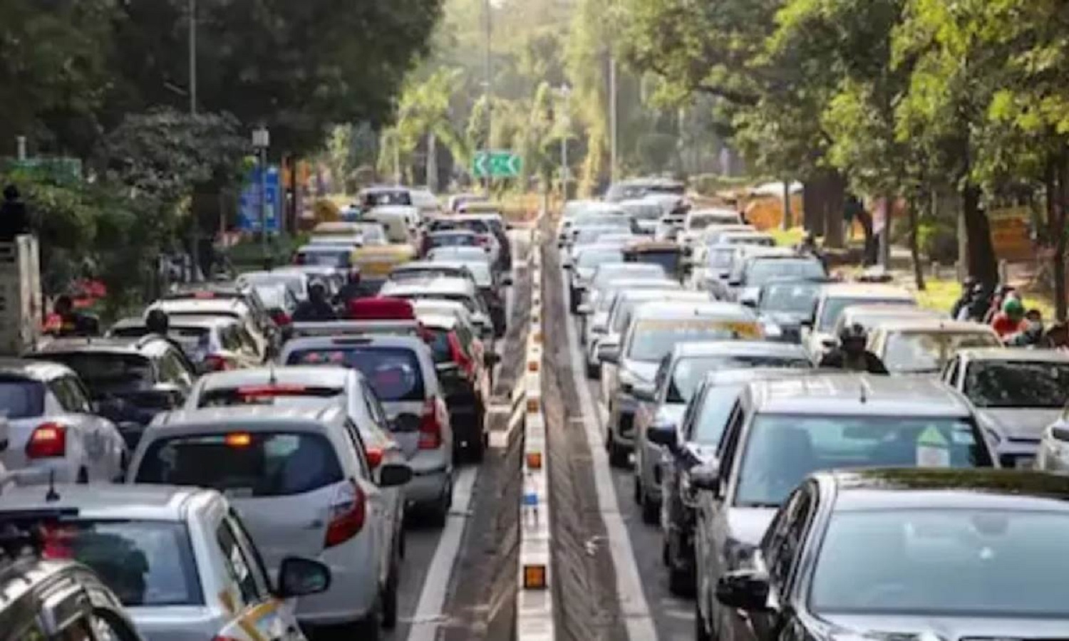 एमपी में वाहनों के लंबित डिडुप्लीकेशन शून्य, ईवी वाहनों को कर में छूट