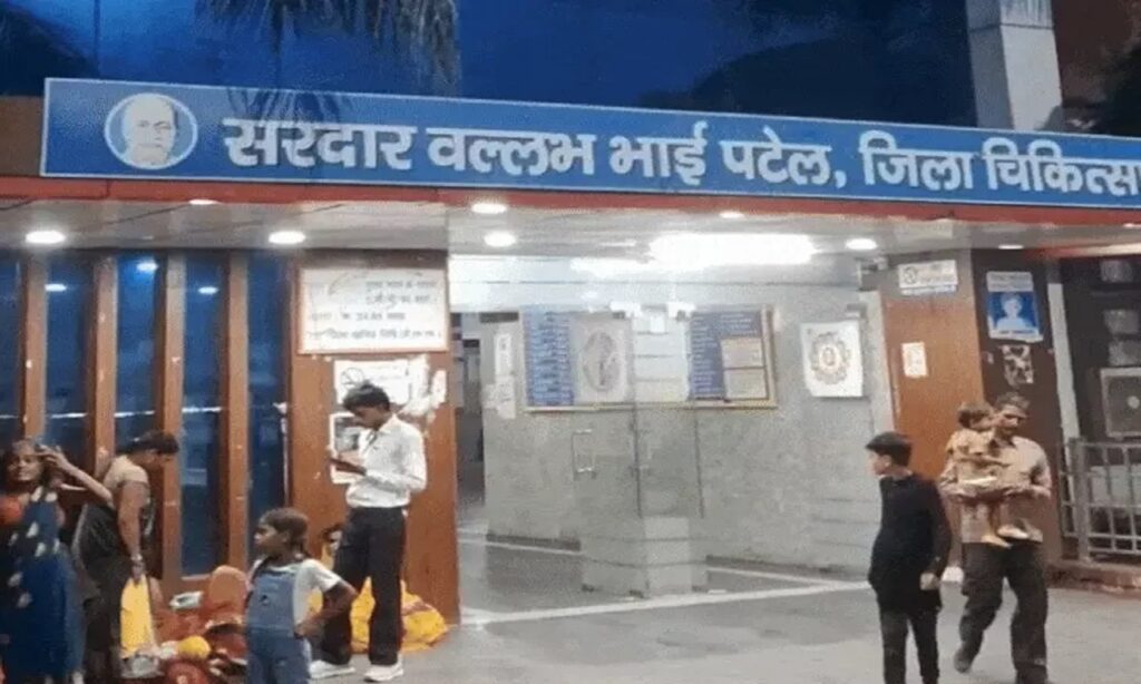 Health officials inspecting a blood bank in Satna after action was taken over contaminated blood transfusion.