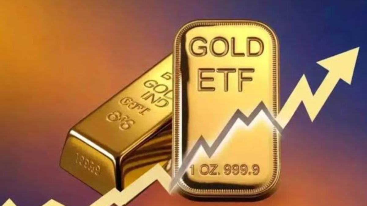 Gold ETF में 18% तक गिरावट, निवेशक घबराएँ या समझदारी से लें फैसला?