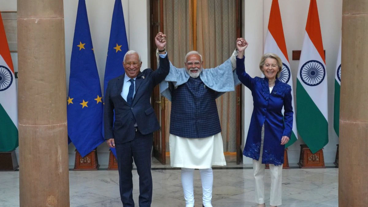 PM Narendra Modi with EU leaders Ursula von der Leyen and Antonio Costa holding hands