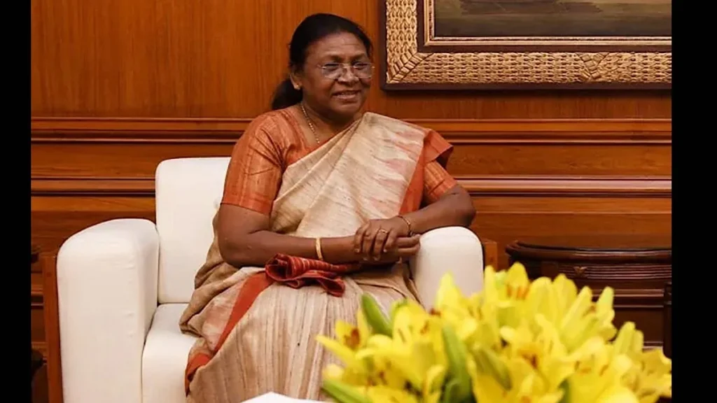 President Droupadi Murmu seated during an official interaction while issuing festival greetings