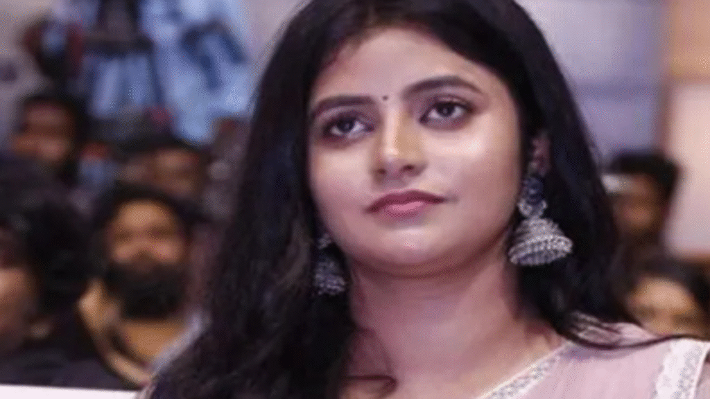 Sanchita Basu: सोशल मीडिया से OTT स्टार बनने तक का सफर....