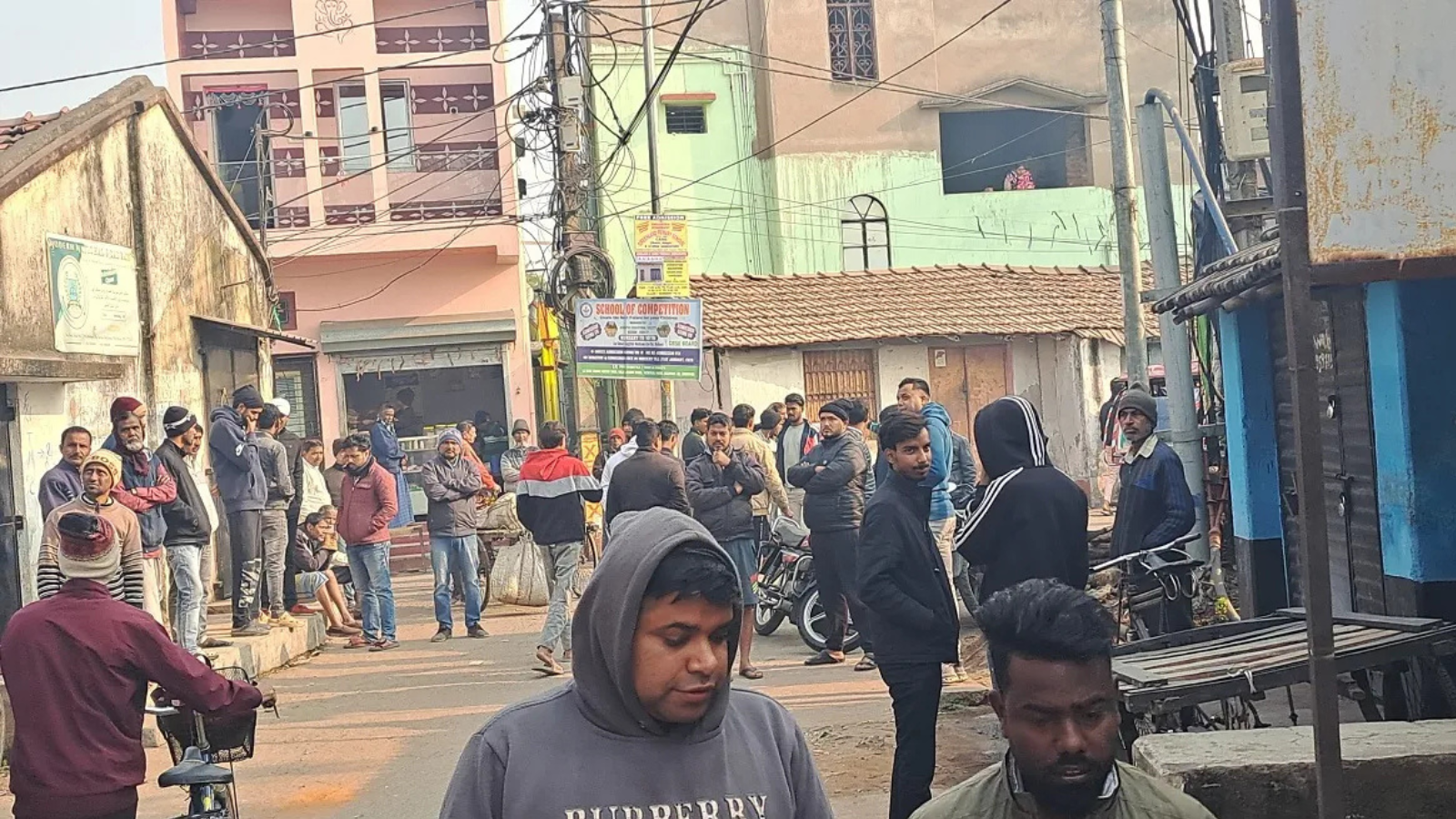 Asansol Murder Case: आसनसोल में नमाज पढ़ने जा रहे पूर्व CPM नेता की सरेआम गोली मारकर हत्या