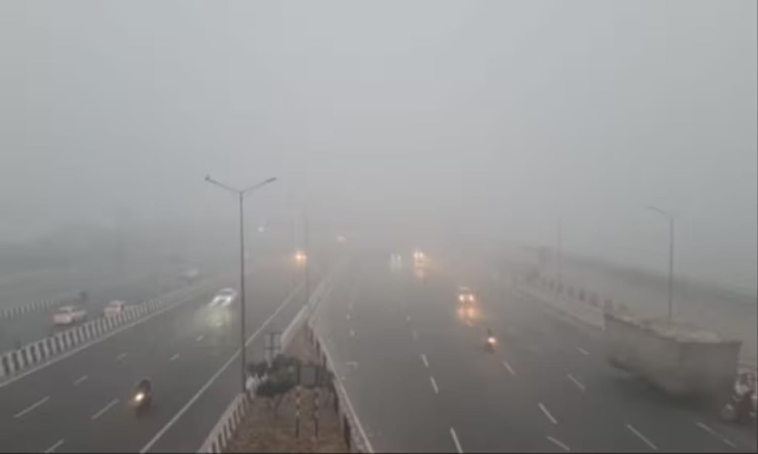 MP Today Weather: प्रदेश में मौसम ने ली करवट, उत्तरी जिलों में बारिश का अलर्ट