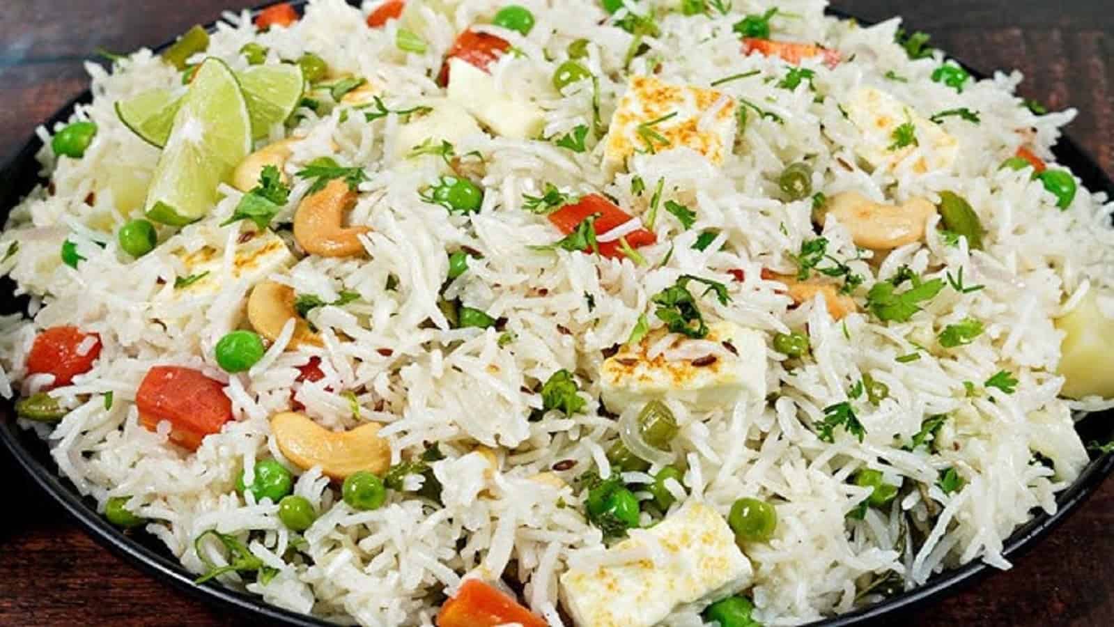 Vegetable Pulao Recipe Hindi : रोजाना बनाने के लिए परफेक्ट वेजिटेबल पुलाव रेसिपी