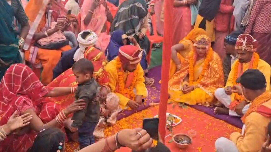 New life of 200 couples started in Chief Minister's mass wedding in Rewa