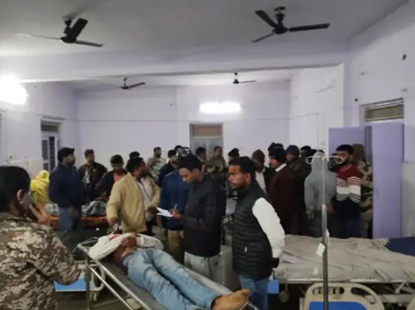 सिंगरौली में दो बाइक की टक्कर के बाद सड़क पर गिरे RSS प्रचारक विवेक मिश्रा को ट्रेलर ने कुचला