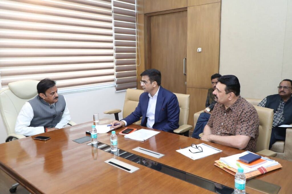 Deputy CM directs for early completion of water supply scheme of Gudh Industrial Area