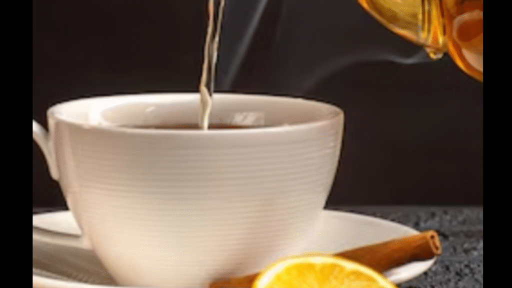 Lemon Clove Tea रोज पीने से क्या होते हैं फायदे? हेल्थ कोच ने बताई सच्चाई