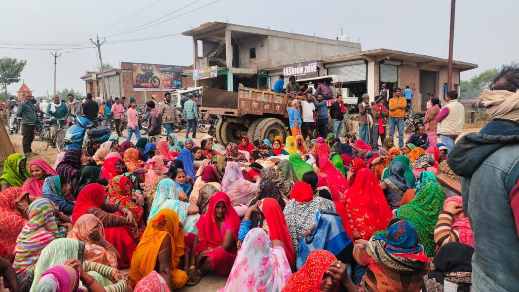 Youth crushed to death by tractor in Rewa